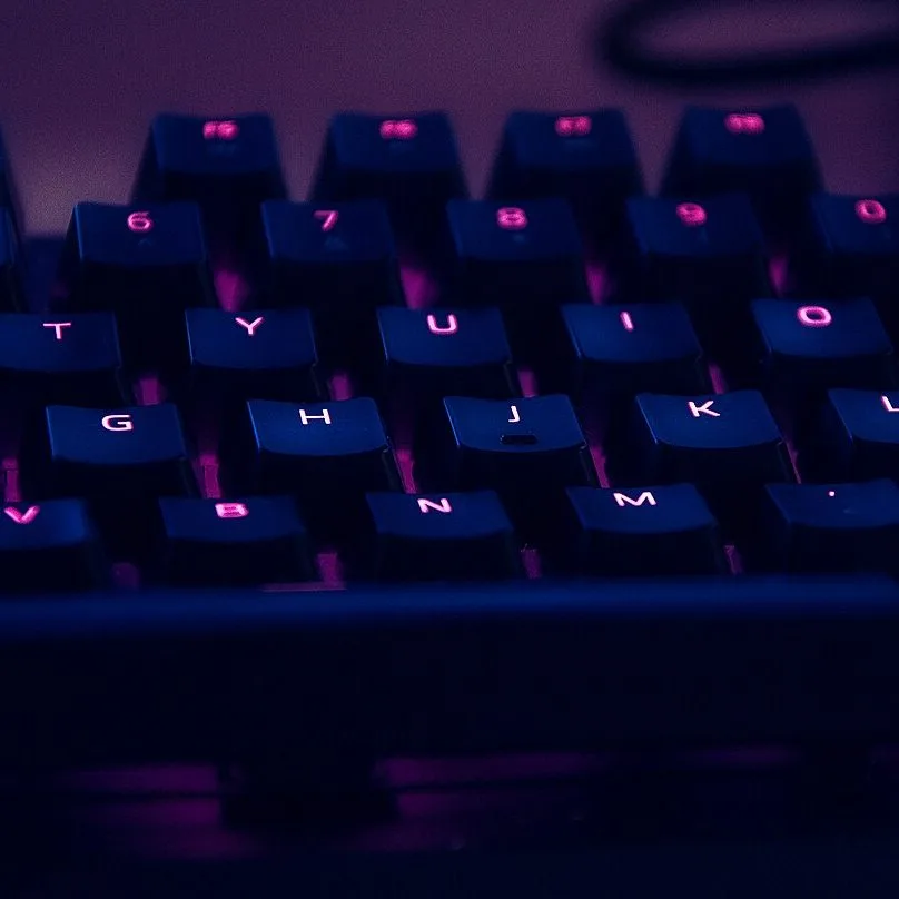 Örnek Oyun K7, mekanik klavye, RGB, Türkçe Q